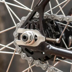 All-city Roue Complète Big Block - Noir/Gris 21 All-city Roue Complète Big Block - Noir/Gris -Vélos Soldes Boutique 20201122 ACT BigBlock StPaul VanityPhotos 568206 023 Alt2q7rgOWKGtPg8