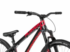 Dartmoor Dirt Bike Two6Player Pump 26'' Glossy Black Devil -Vélos Soldes Boutique 2022 Dartmoor bikes Player Pump 04