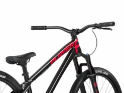 Dartmoor Dirt Bike Two6Player Pump 26'' Glossy Black Devil -Vélos Soldes Boutique 2022 Dartmoor bikes Player Pump 05