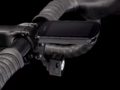 Trek Domane SL 5 Gen 4 Deep Smoke 25 Trek Domane SL 5 Gen 4 Deep Smoke -Vélos Soldes Boutique DomaneSL5 23 36149 A Accessory1