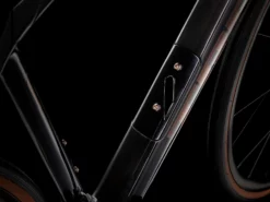 Trek Domane SL 5 Gen 4 Deep Smoke 17 Trek Domane SL 5 Gen 4 Deep Smoke -Vélos Soldes Boutique DomaneSL5 23 36149 A Alt2