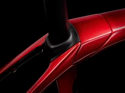 Trek Domane SL 6 ETap Gen 4 Crimson -Vélos Soldes Boutique DomaneSL6eTap 23 36152 A Alt5