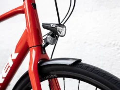 Trek FX 3 Disc Equipped Viper Red To Cobra Blood Fade 20 Trek FX 3 Disc Equipped Viper Red To Cobra Blood Fade -Vélos Soldes Boutique FX3DiscEquipped 22 35107 B Alt8