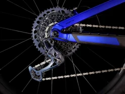 Trek Slash 8 Matte Hex Blue 16 Trek Slash 8 Matte Hex Blue -Vélos Soldes Boutique TrekSlash8MatteHexBlue 3