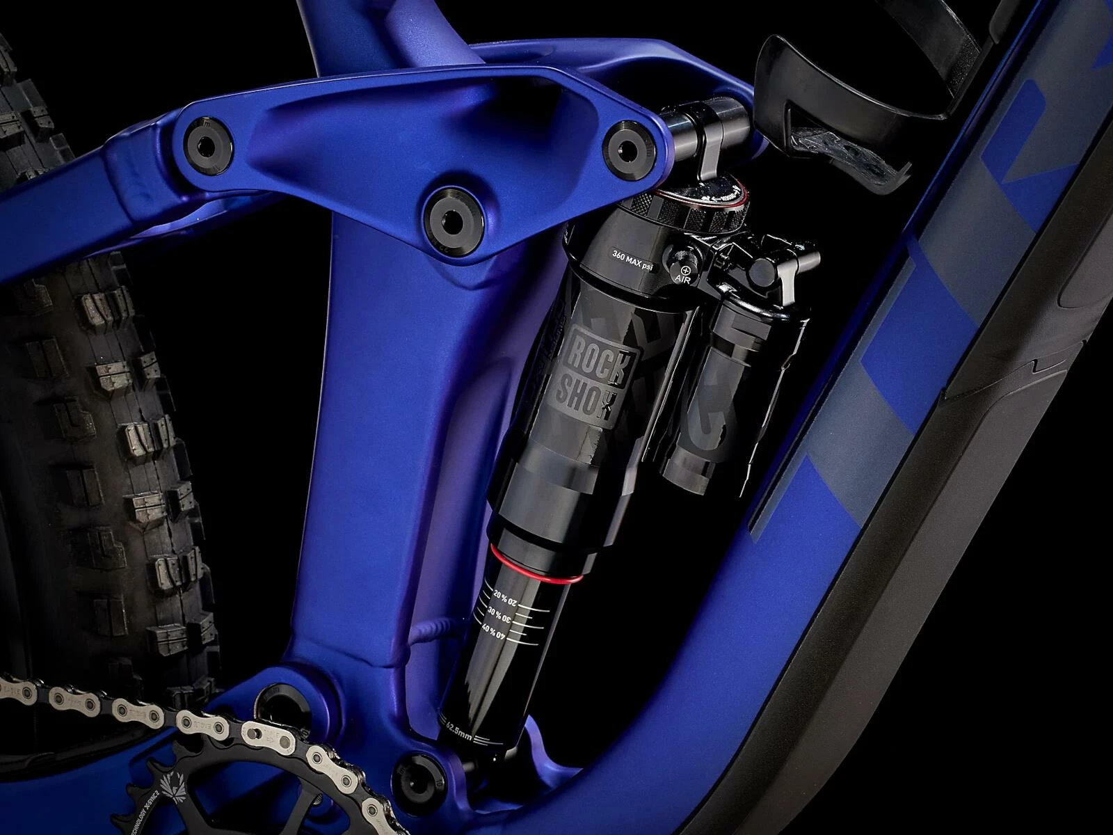 Trek Slash 8 Matte Hex Blue 6 Trek Slash 8 Matte Hex Blue – Image 6