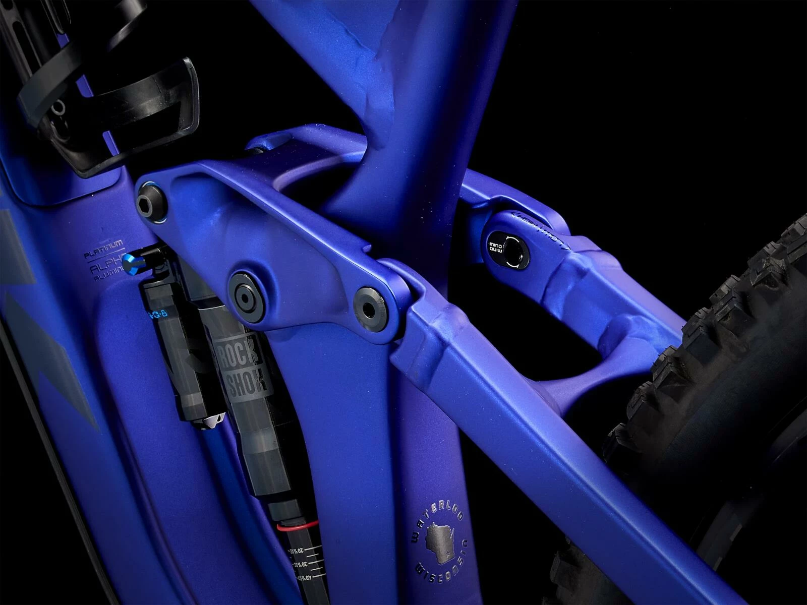 Trek Slash 8 Matte Hex Blue 9 Trek Slash 8 Matte Hex Blue – Image 9