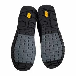 Chaussures VTTAE Fizik Terra Ergolace X2 Flat Noir -Vélos Soldes Boutique chaussures vttae fizik terra ergolace x2 flat noir 1