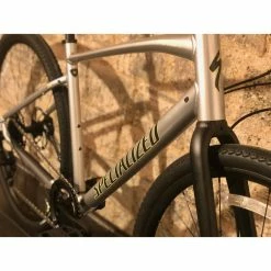 Specialized Vélos Specialized Sirrus X 3.0 -Vélos Soldes Boutique specialized sirrus x 30 3